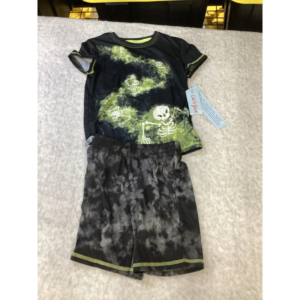 Cat & Jack Boys Skeleton Glow in the Dark Pajama Set Black Tie Dye XS 4/5 P6668E